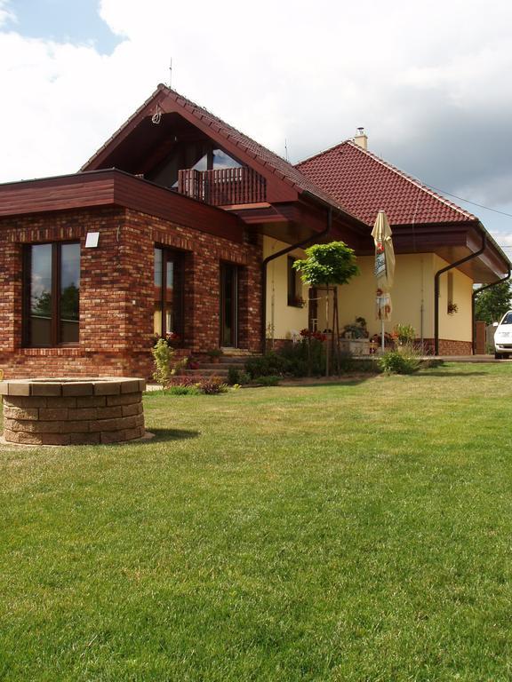 Villa Vilka Relax Podhájska Habitación foto
